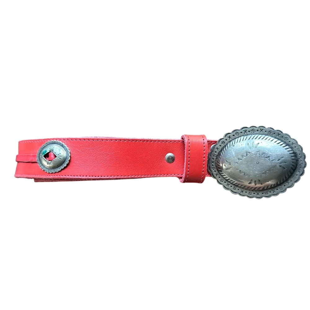 Streets Ahead Red Leather Silver Concho Belt Sz L - Picture 10 of 10